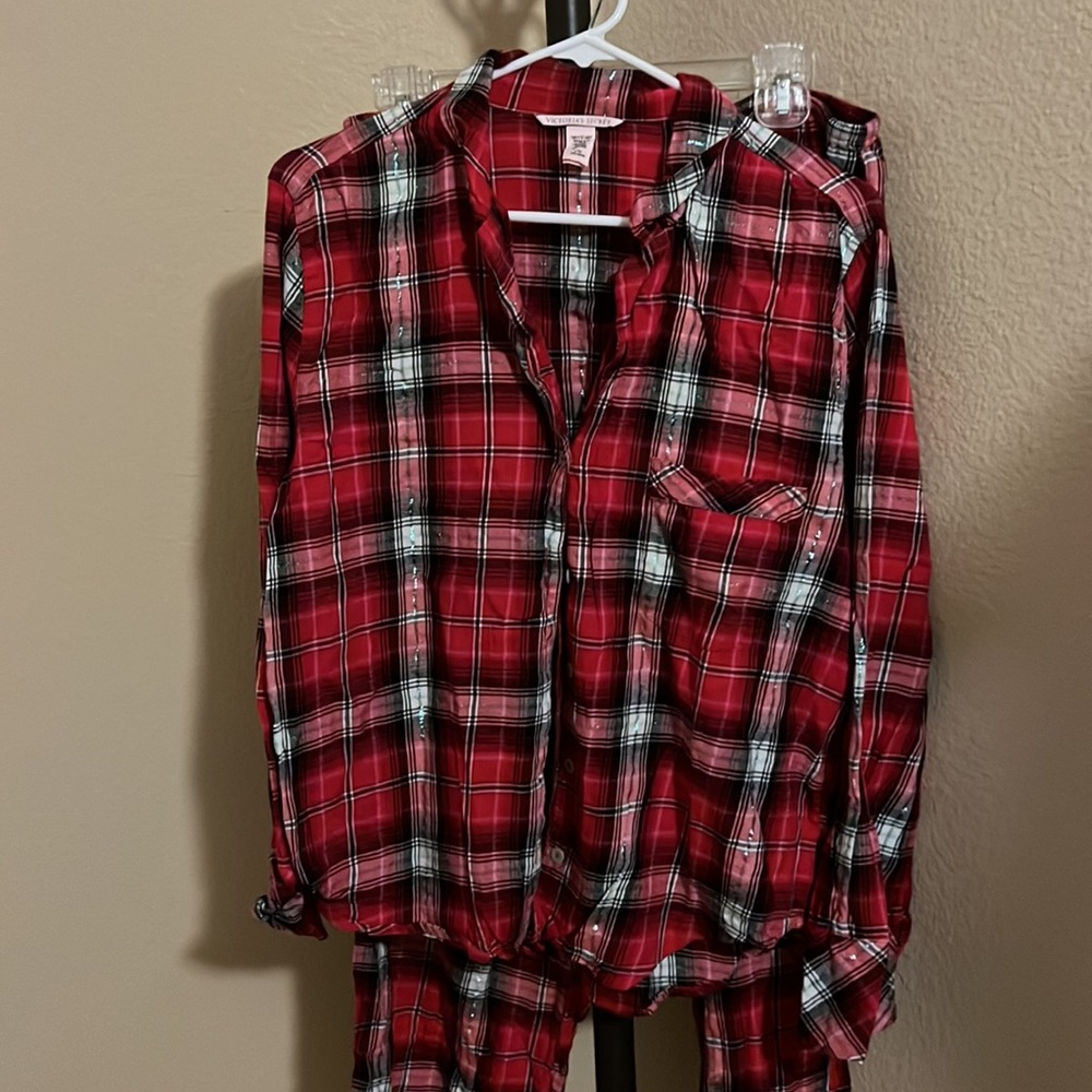 Victoria’s Secret Pajama Set long sleeve, large, Red plaid, metallic stripes